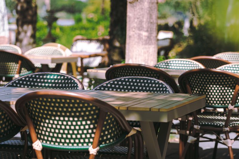 Sunny outdoor patio seating area at Jet's pizza Chicago